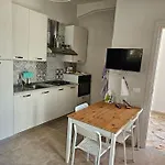 Casa Caprera מסינה
